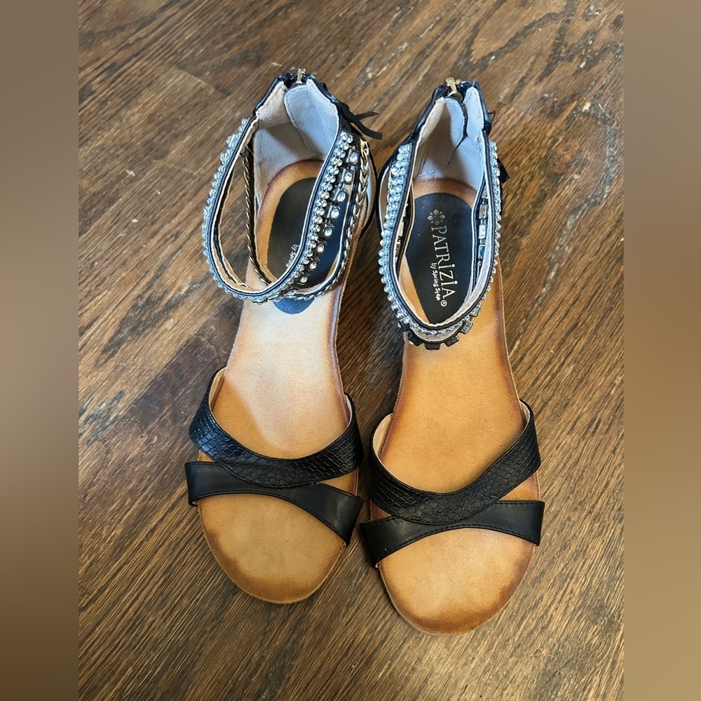 Patrizia Rho Black Rhinestone Wedge Sandals Size 37/6.5-7 - Picture 3 of 7